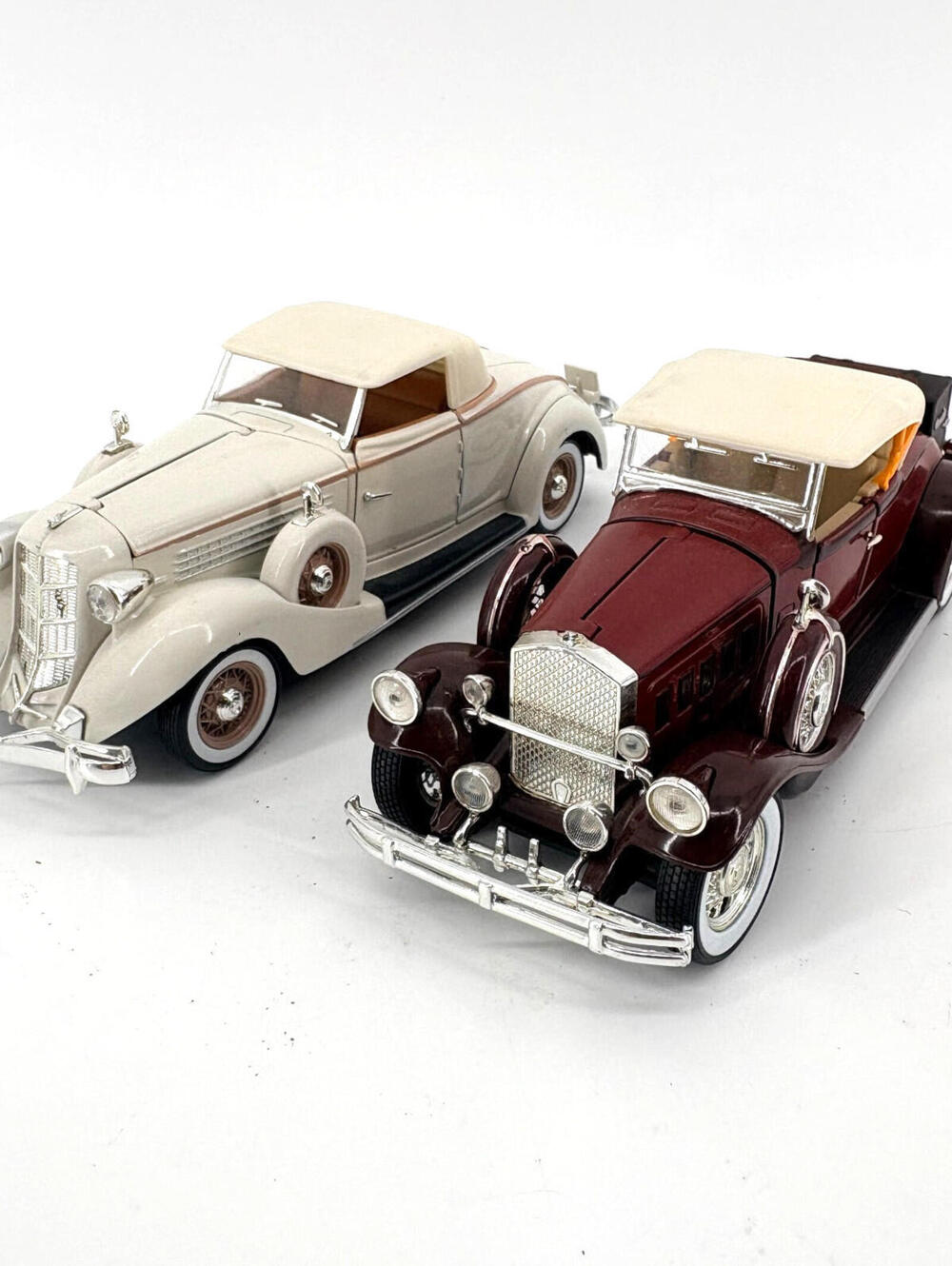 2 Pk Fairfield Mint Signature Diecast '30 Pierce Arrow Model B & '35 Auburn 851